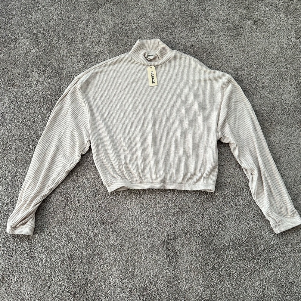 Garage Beige/ grey Ribbed Long Sleeve Crop Top